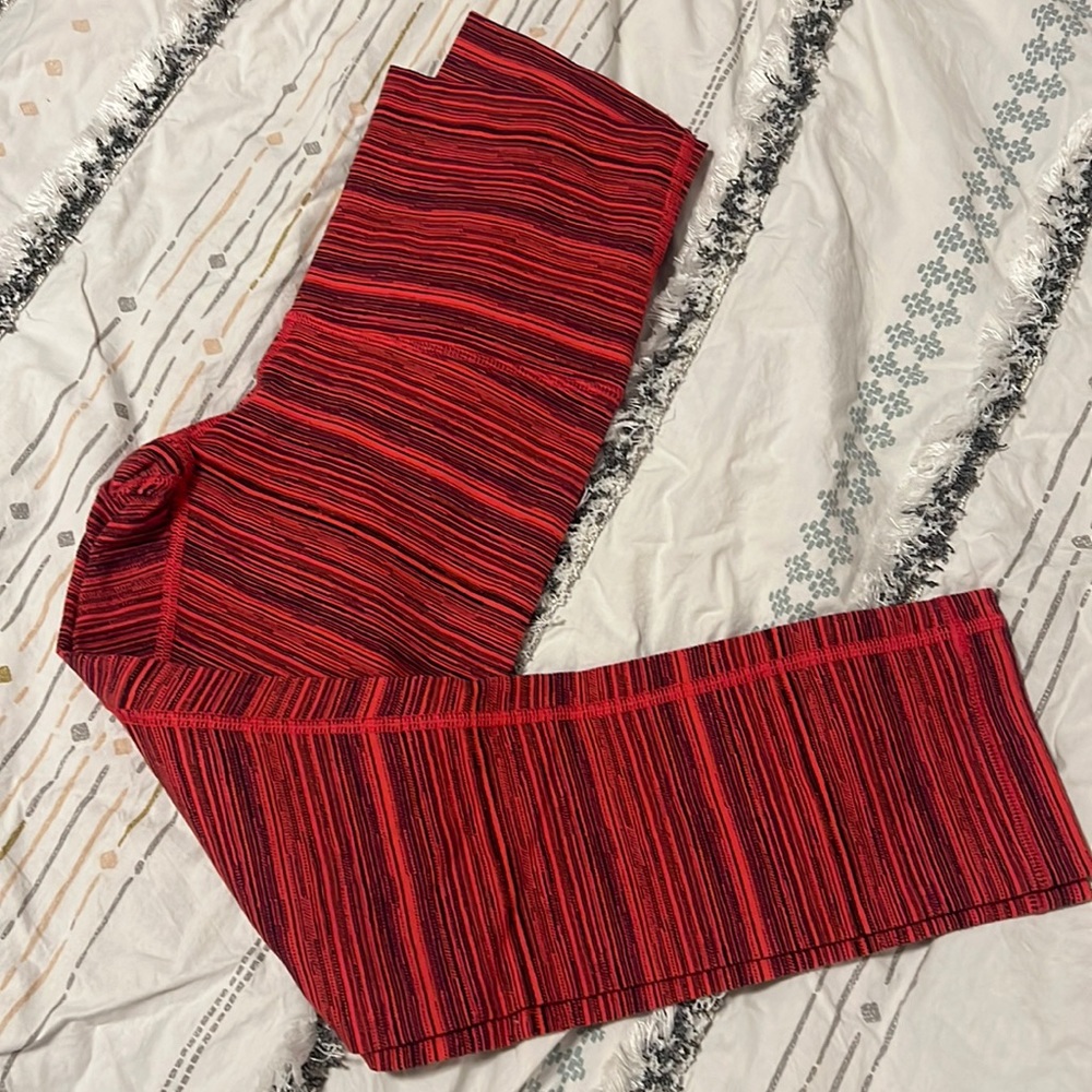 Lululemon High Rise Cropped Leggings